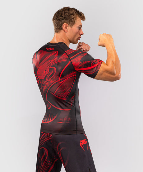 Rashguard Venum Crimson Viper 2.0 Manches courtes – Noir/Rouge