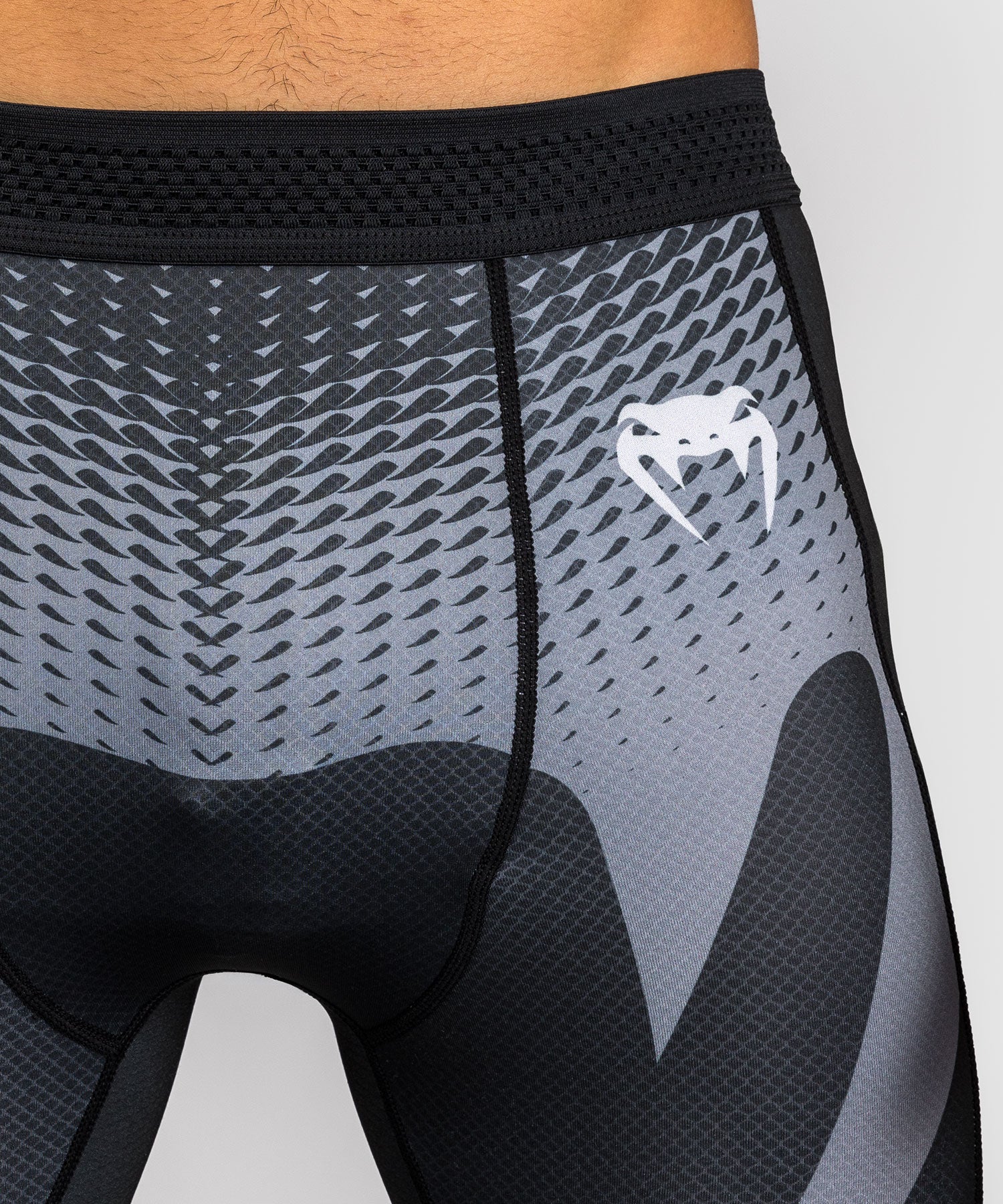 Shorts de compression Venum No Gi – Noir/Argent