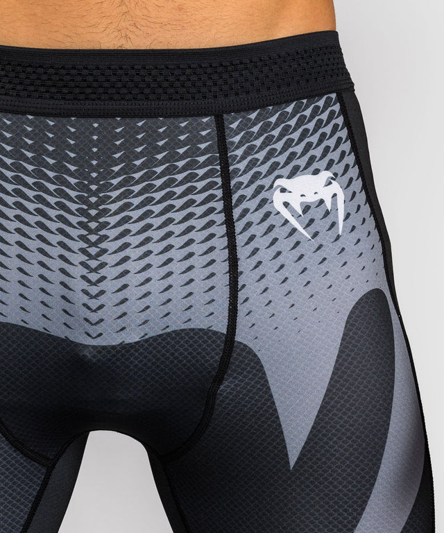 Shorts de compression Venum No Gi – Noir/Argent