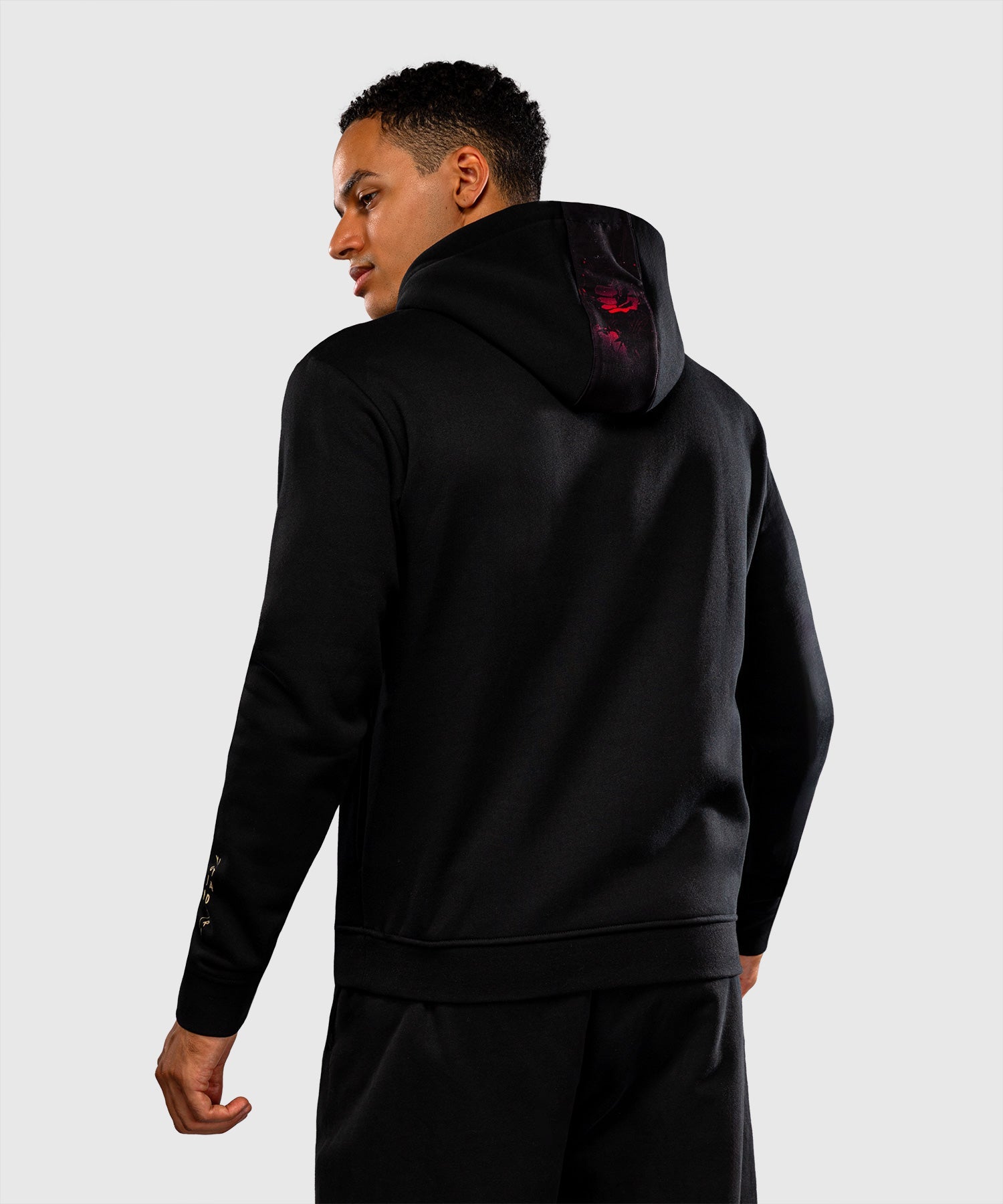 Venum Hoodie Jujutsu Kaisen Itadori - Sort/Rød