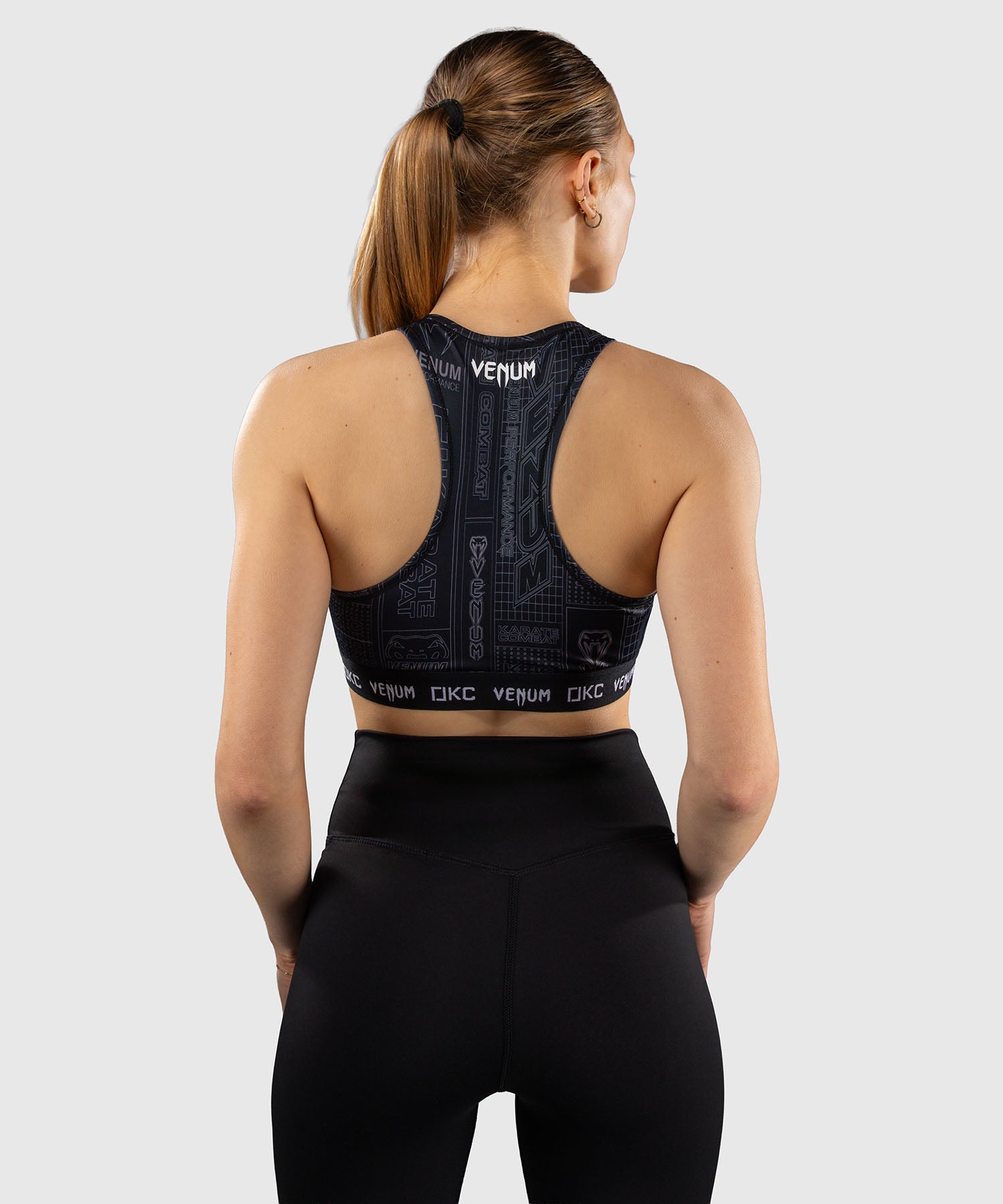 Brassière de sport Venum Karate Combat – Noir/Gris