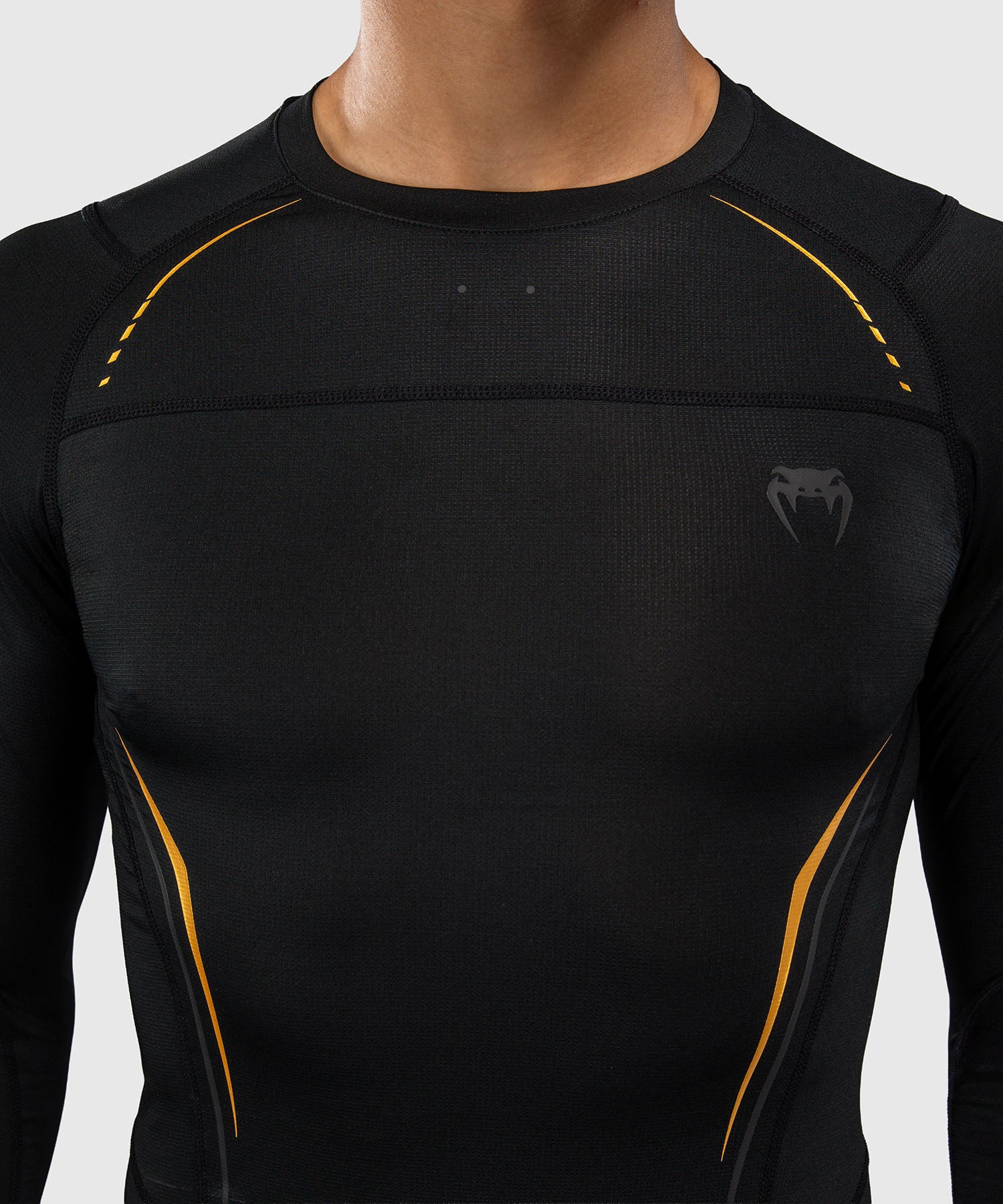 Rashguard Venum G-Core Dlouhé rukávy – Černý/Zlatý