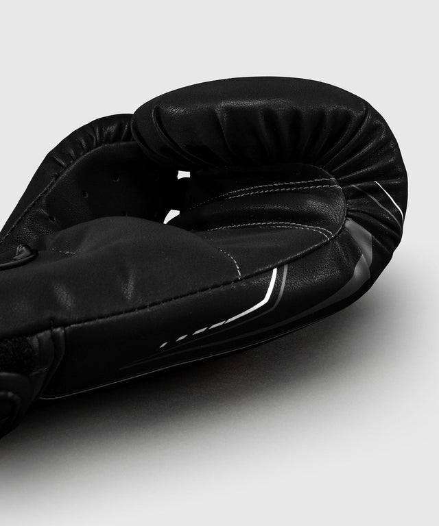 Boxerské rukavice Venum Streamline – Černé/Bílé