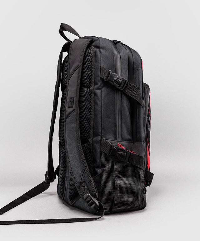 Rucsac Venum Amazonia Reborn L – Negru/Roșu