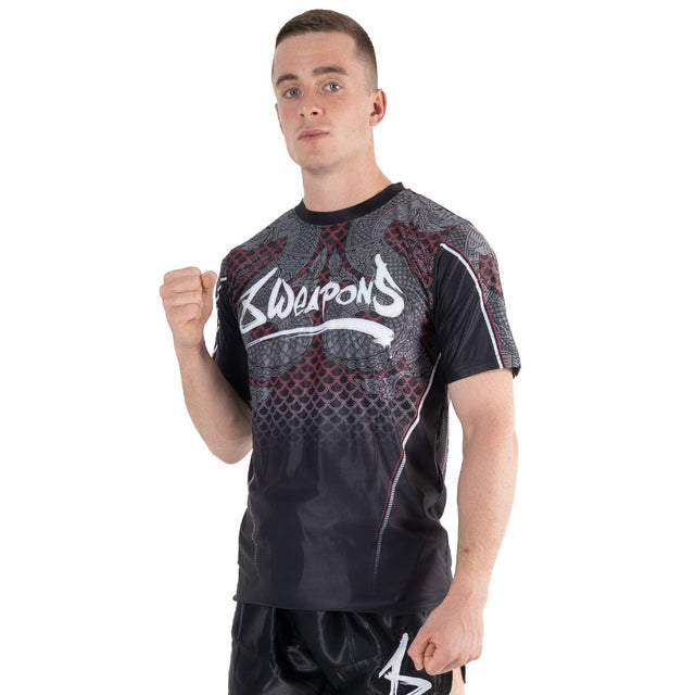 8 WEAPONS T-shirt Functionel Naga Yant – Sort/Rød