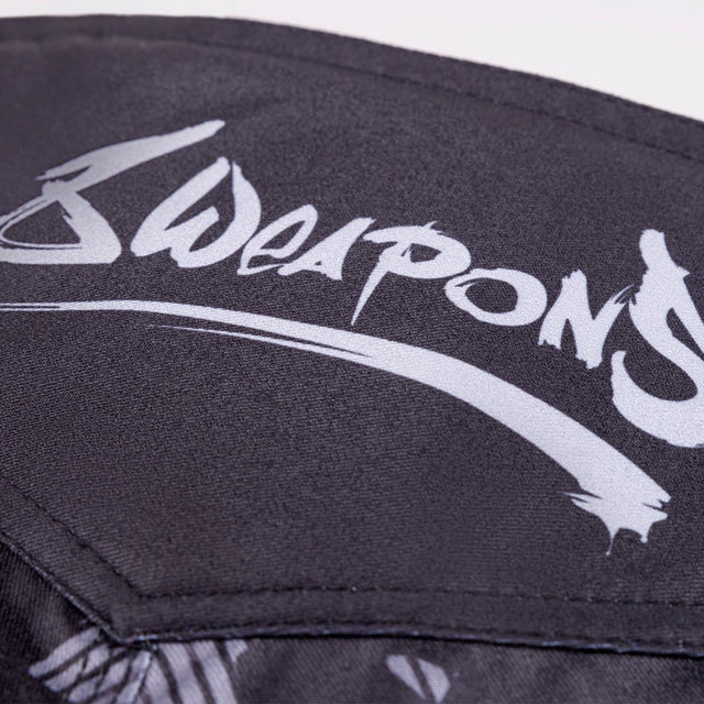 8 WEAPONS MMA-shorts Hit 2.0 – Svart/Röd