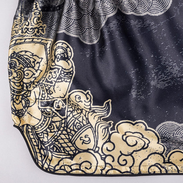 Pantaloncini Muay Thai 8 WEAPONS Hanuman – Nero/Oro