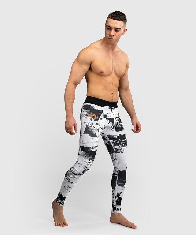 Mallas de compresión Venum UFC Zenith – Blanco