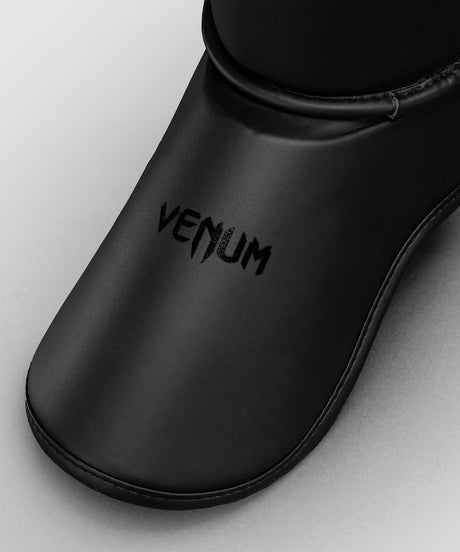 Venum Schienbeinschoner Contender 1.5 – Schwarz