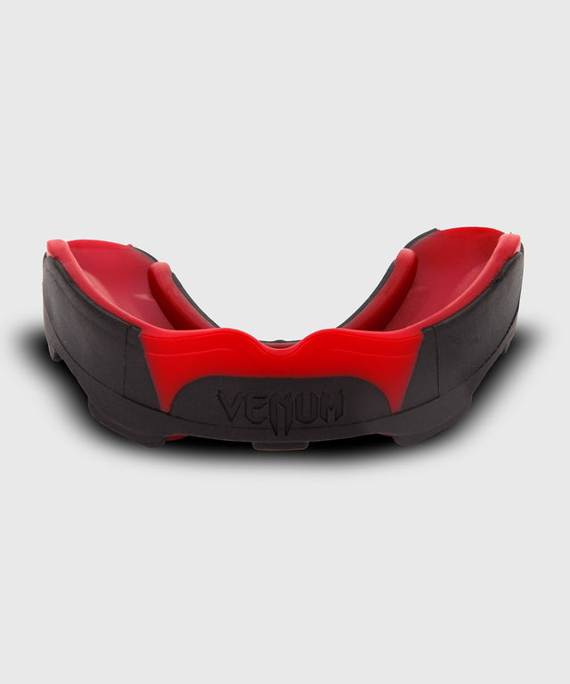 Venum Bitje Predator - Zwart/Rood