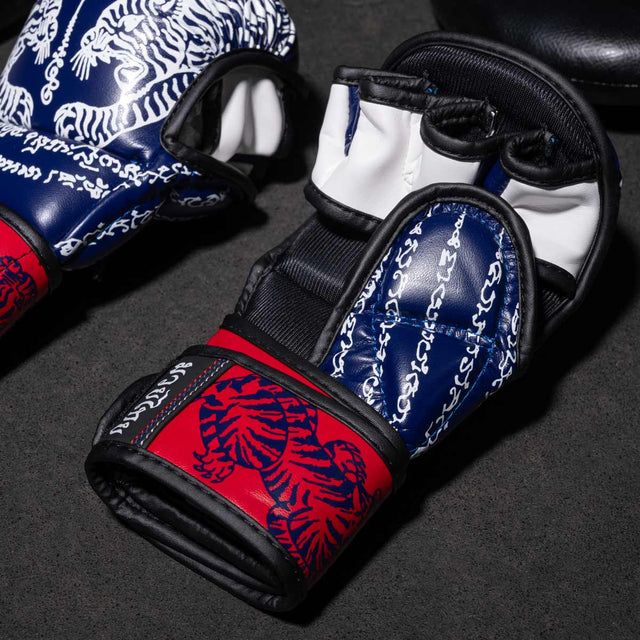 MMA sparingové rukavice Phantom Athletics Muay Thai – Modré