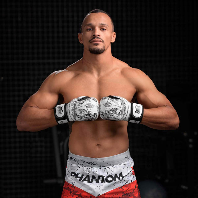 Rękawice MMA sparingowe Phantom Athletics Muay Thai – Białe