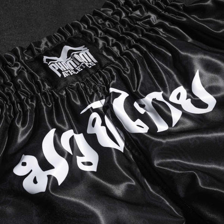 Phantom Athletics Muay-Thai-Shorts Sak Yant – Schwarz