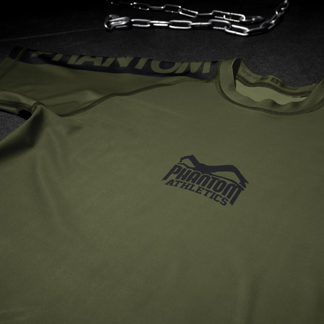 Phantom Athletics Rashguard EVO Apex Korta Ärmar – Armé
