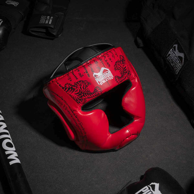Capacete de boxe Phantom Athletics Muay Thai – Vermelho