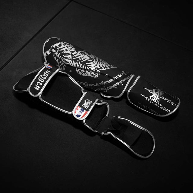 Paratibie Phantom Athletics Muay Thai – Nero/Argento
