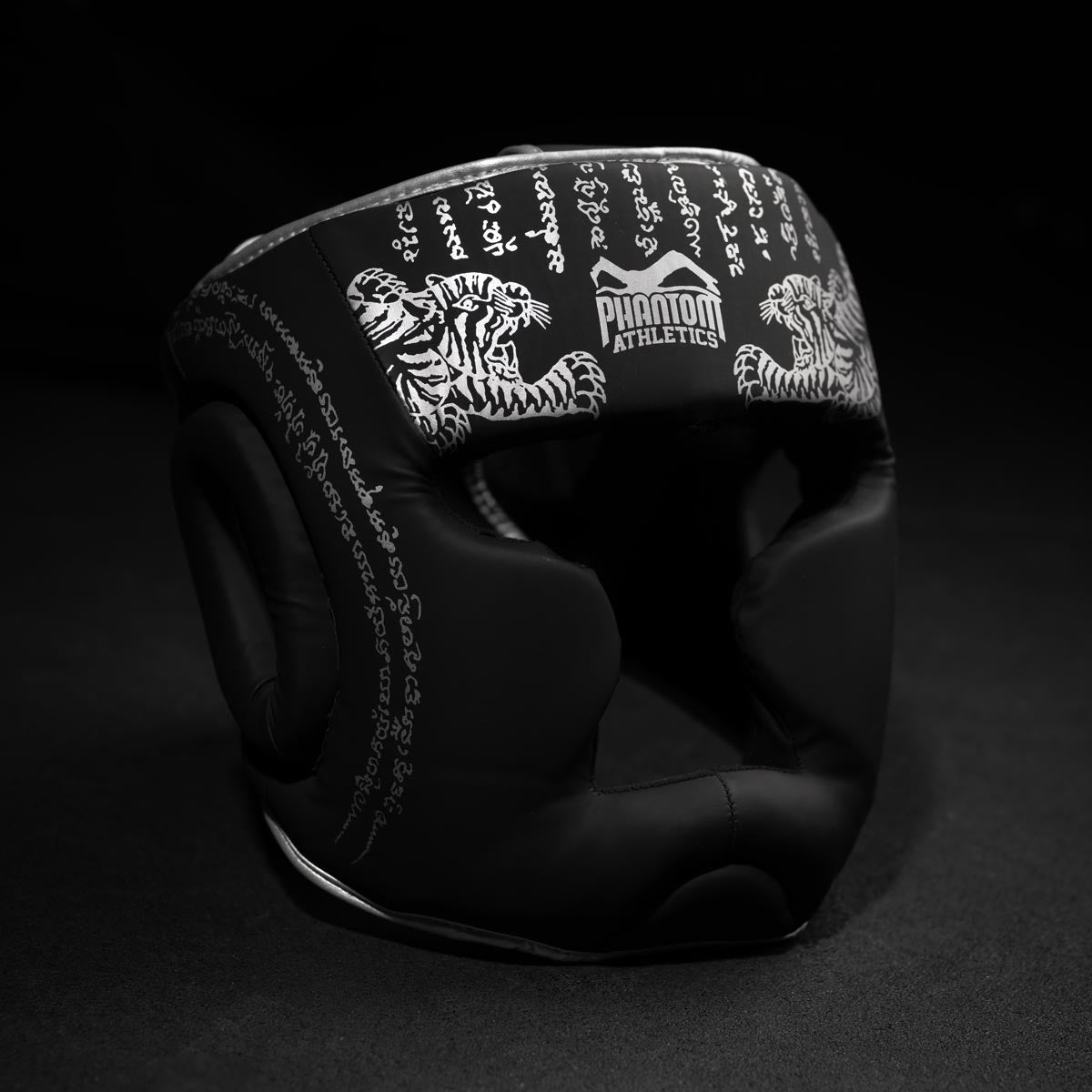 Capacete de boxe Phantom Athletics Muay Thai – Vermelho