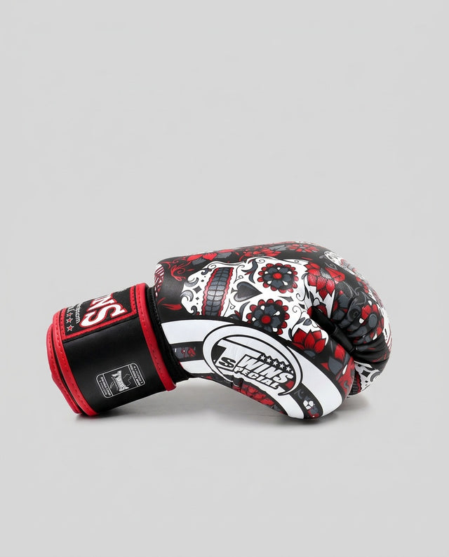 Twins Boxningshandskar FBGVL3 Skull – Svart/Röd/Vit