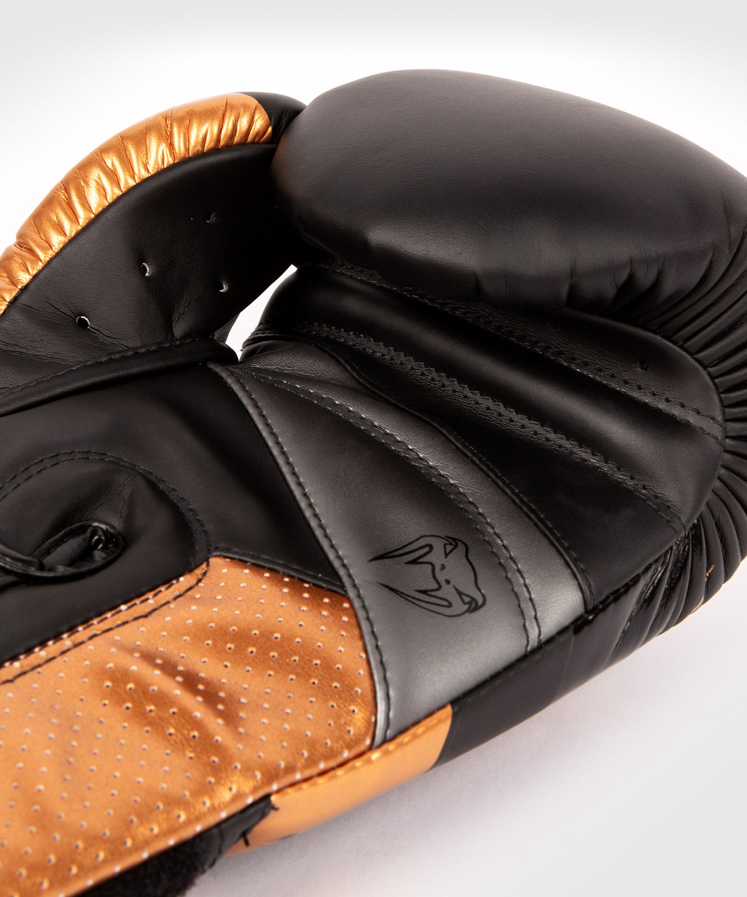 Venum Bokshandschoenen Elite Evo - Zwart/Brons