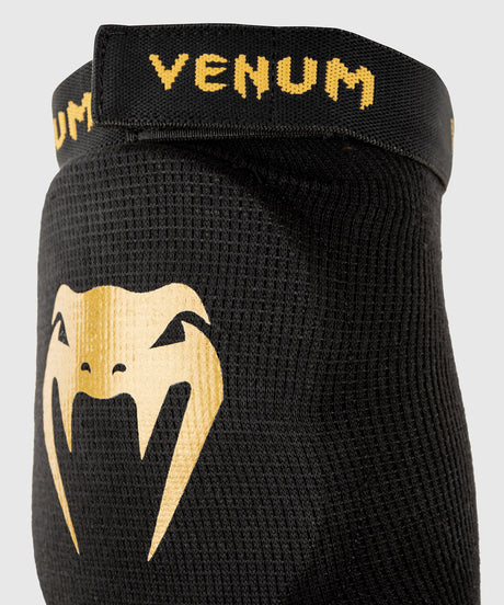 Venum Kontact Ellenbogenschoner – Schwarz/Gold