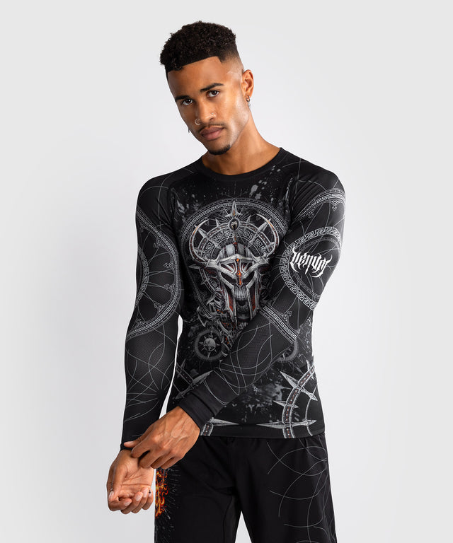 Rashguard Venum Gladiator 5.0 Mâneci Lungi – Negru/Argintiu
