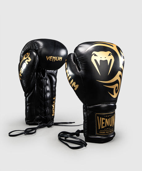 Venum x Mike Tyson Professionelle boksehandsker Giant 2.0 Pro med snøreluk - Sort/Guld