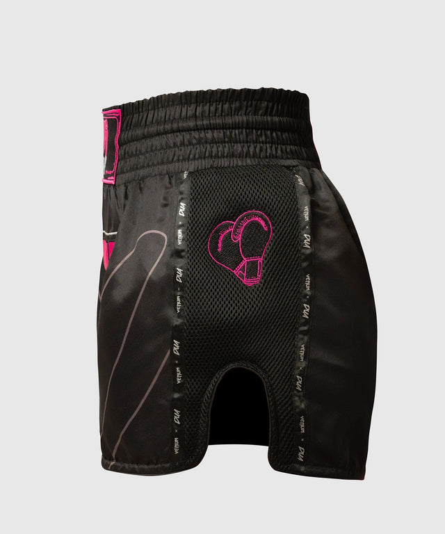 Pantaloni scurți Muay Thai Venum x Dua – Negru/Roz Fucsia
