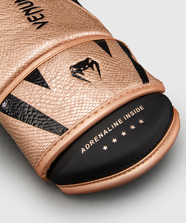 Gants de boxe Venum Challenger 4.0 Scales – Rose nacré/Noir - motif écailles