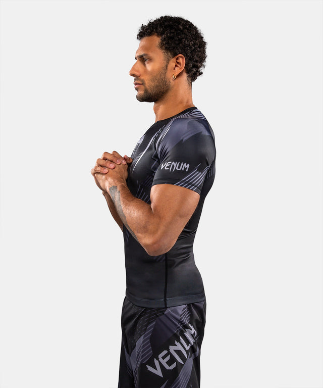 Rashguard Venum No-Gi 6.0 Manga Corta – Negro/Gris