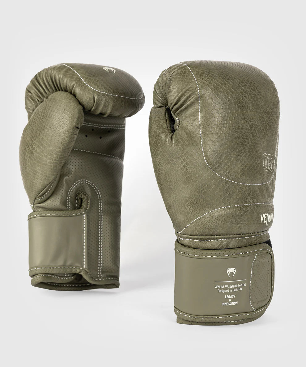 Venum Impact Evo Scales Boxningshandskar – Armé-grön