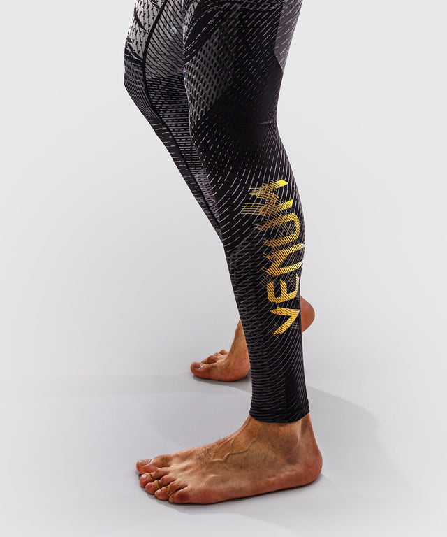 Calções de compressão Venum Galactic 3.0 – Preto/Ouro