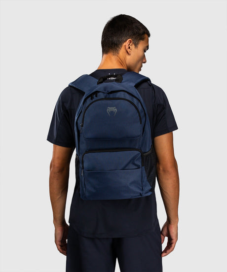 Venum Sporttas Essential L (24 L) – Marineblau