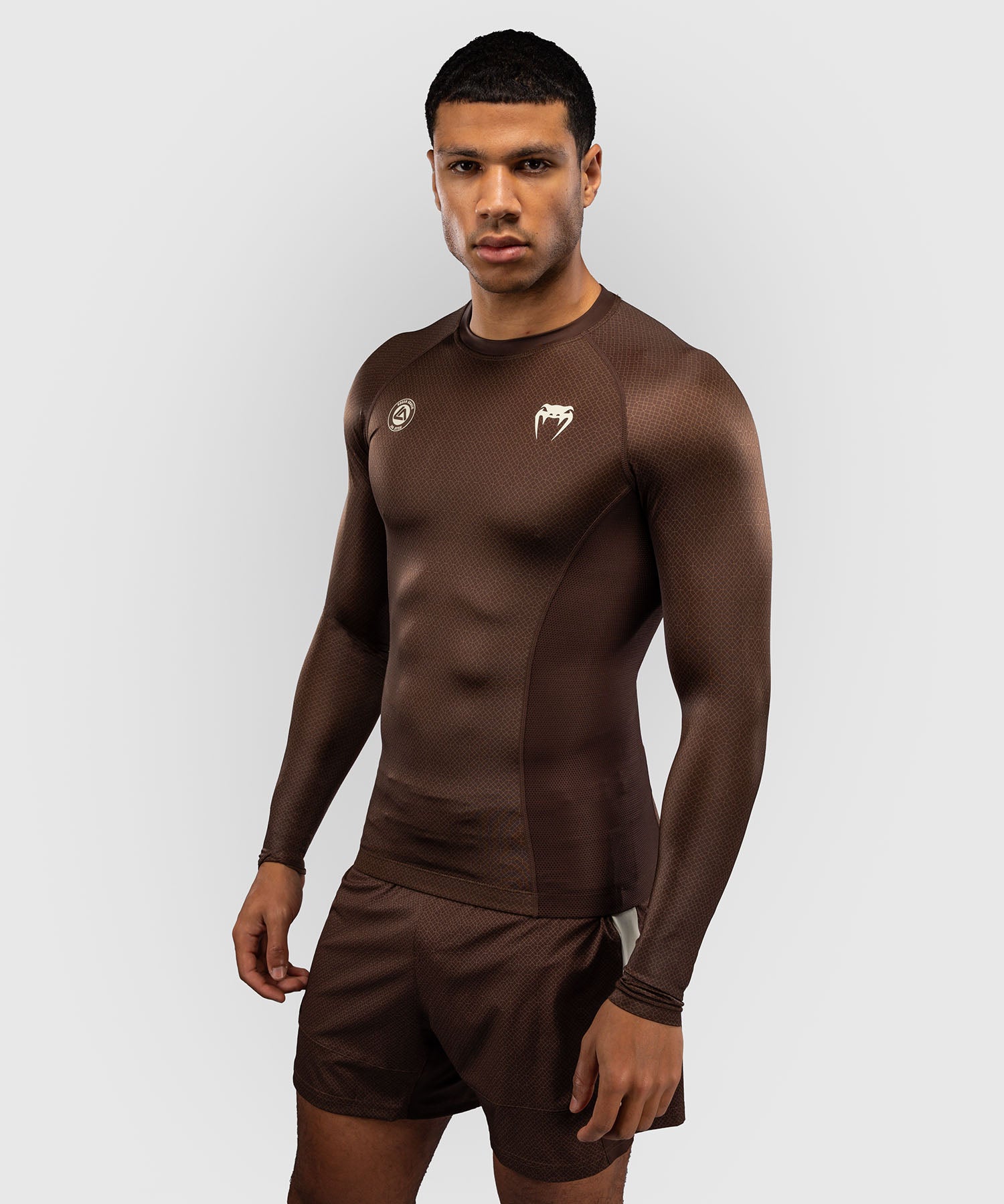 Rashguard Venum x Roger Gracie Academy Mangas largas - Marrón oscuro