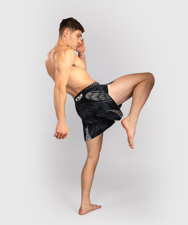 Venum UFC MMA-shorts Zenith Gladiator – Svart