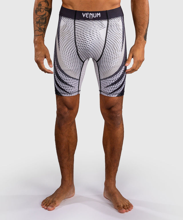Venum Kompressionsshorts Galactic 3.0 – Offwhite/Sort