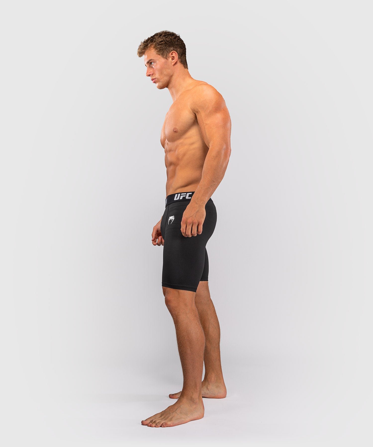 Pantaloncini a compressione Venum UFC – Nero