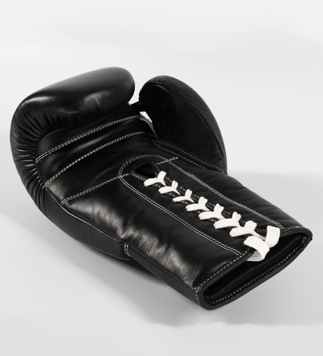 Guantes de boxeo Caged X Series con cordones – Negro/Blanco