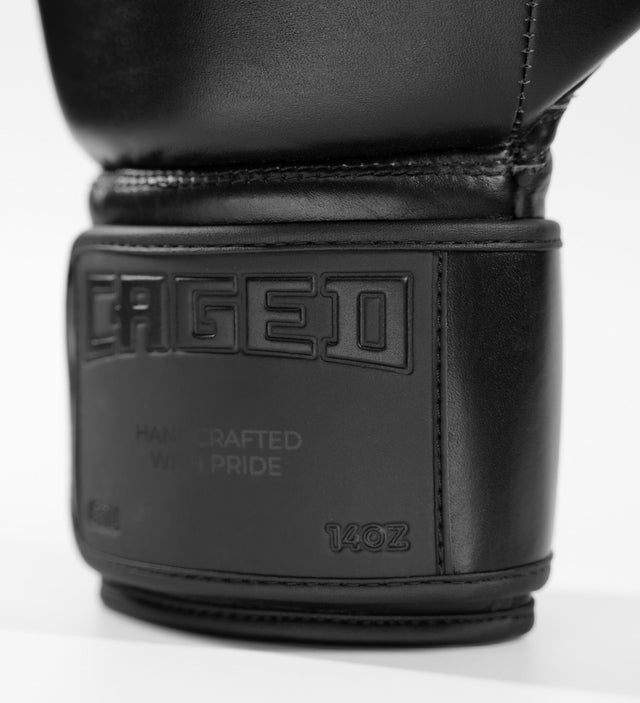 Caged Boxhandschuhe 'X' Series – Schwarz/Schwarz – Boxhandschuhe