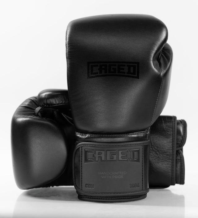 Caged Boxhandschuhe 'X' Series – Schwarz/Schwarz – Boxhandschuhe