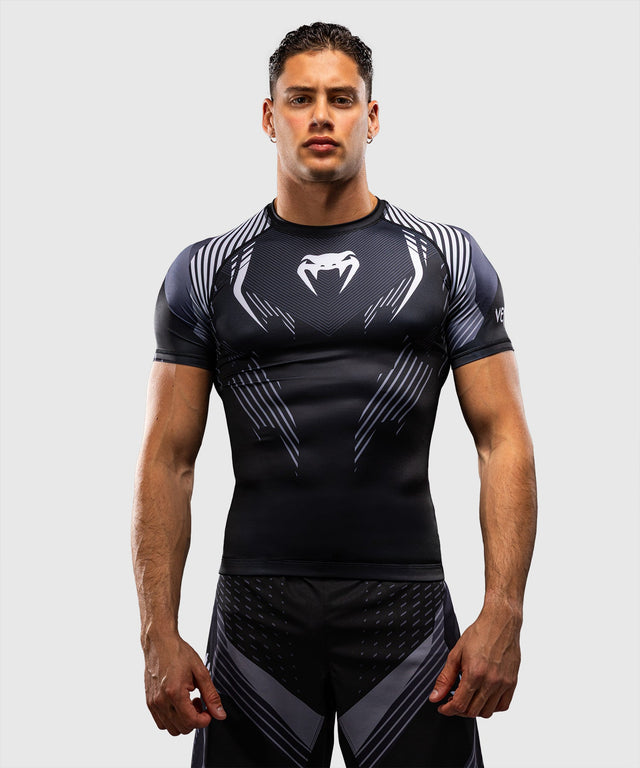 Venum Rashguard No-Gi 6.0 Kurzarm – Schwarz/Weiß