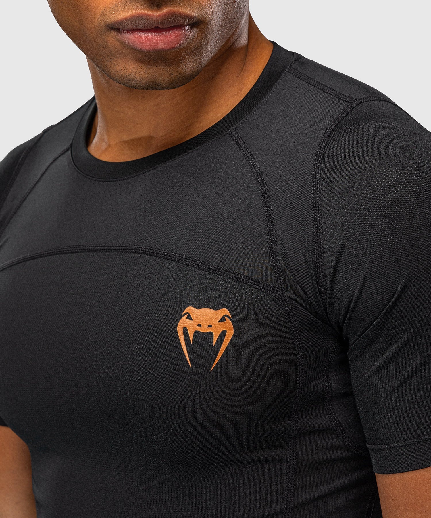 Rashguard Venum G-Fit Revolution Manica Corta – Nero/Rame