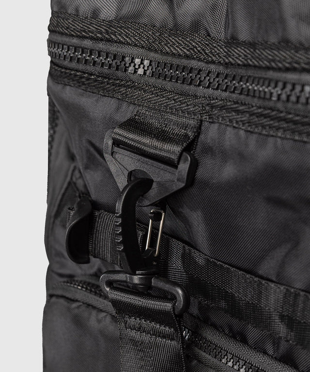 Saco de desporto Venum UFC Unity – Preto/Branco
