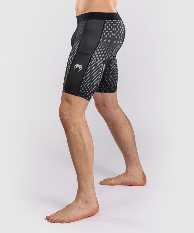 Pantaloncini a compressione Venum Midnight Fury – Nero/Grigio/Argento