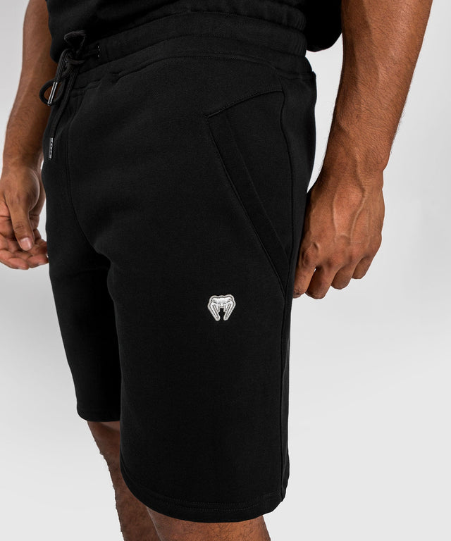 Pantaloni scurți de antrenament Venum Silent Power – Negru