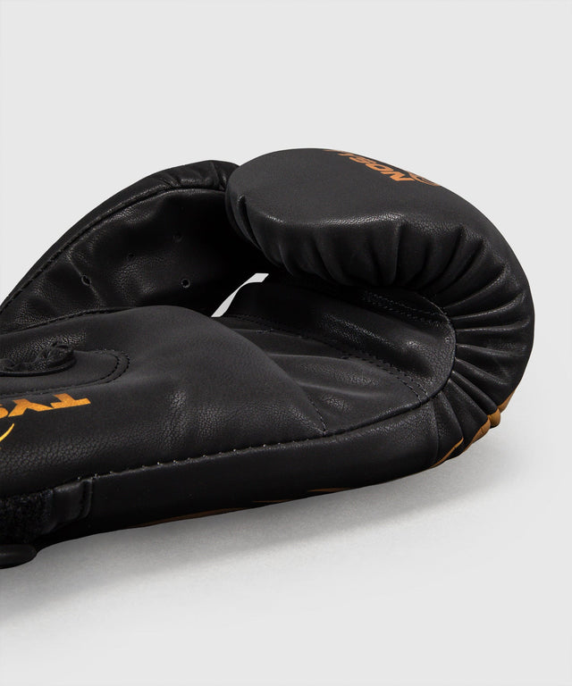 Mănuși de box Venum x Mike Tyson Replica – Negru/Auriu
