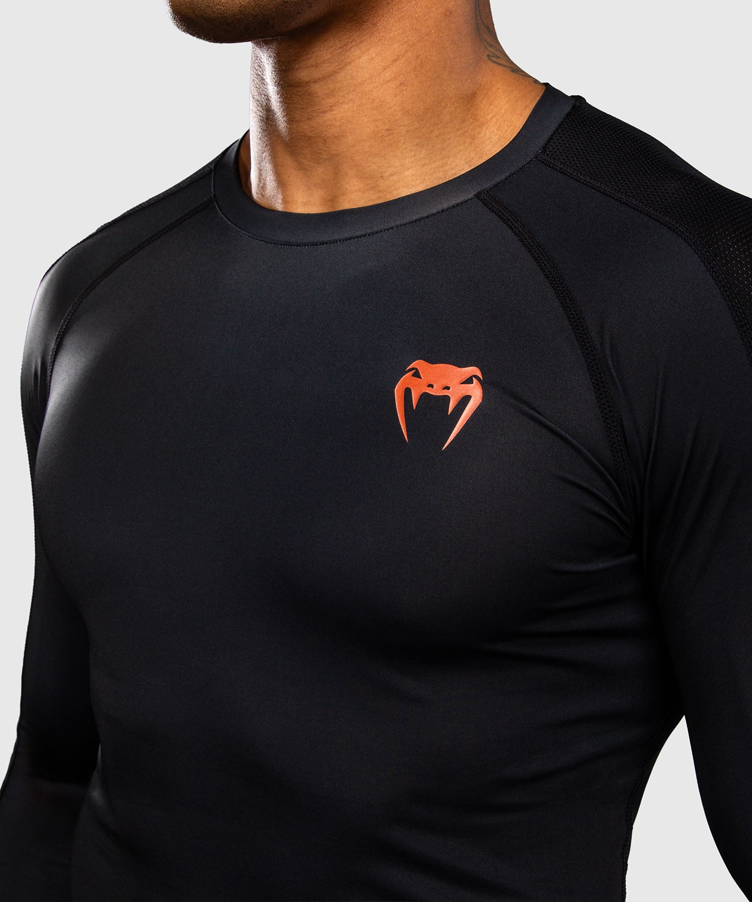 Venum Rashguard Thunder Dragon Long Sleeves – Black/Grey/Copper