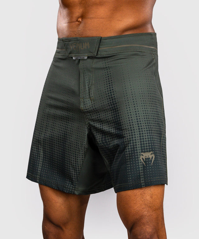 Shorts de MMA Venum Stealth – Kaki/Vert foncé