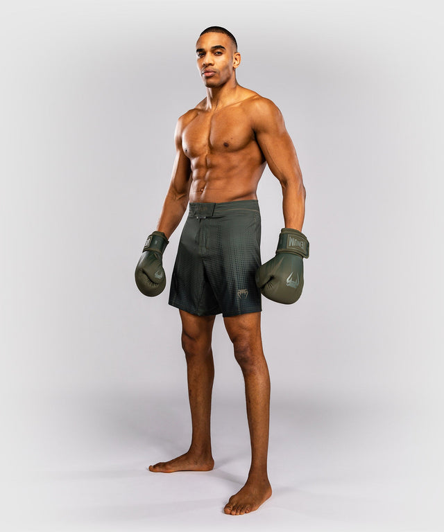 Shorts de MMA Venum Stealth – Kaki/Vert foncé