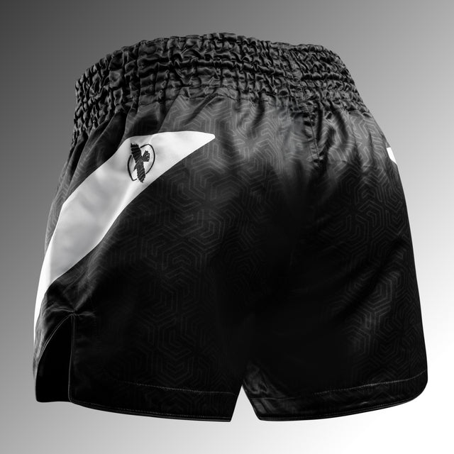 Hayabusa Muay-Thai-Shorts Core – Schwarz