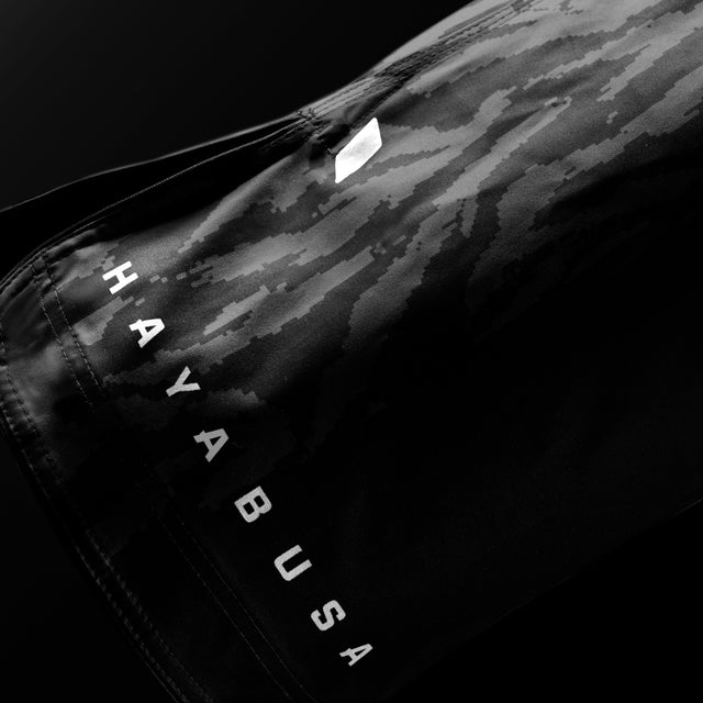 Pantaloncini MMA Hayabusa Apex Mid – Carbone Nero